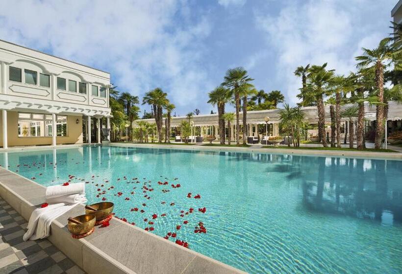 اتاق اکونومی, Metropole