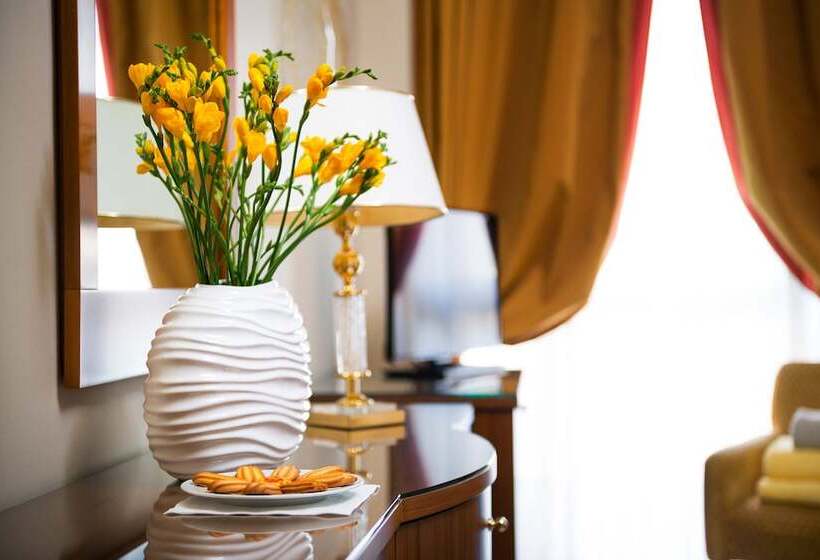 اتاق استاندارد, Metropole