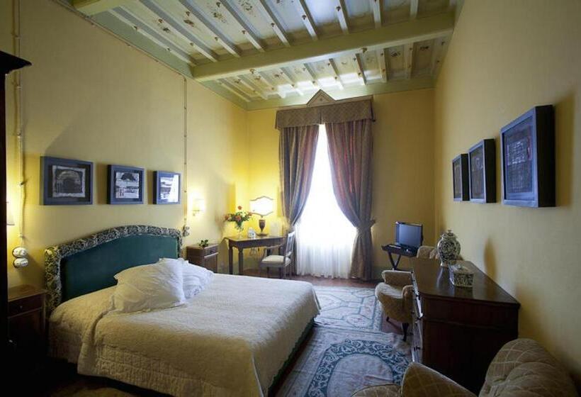 سوییت لوکس, Residenza Palazzo Visdomini