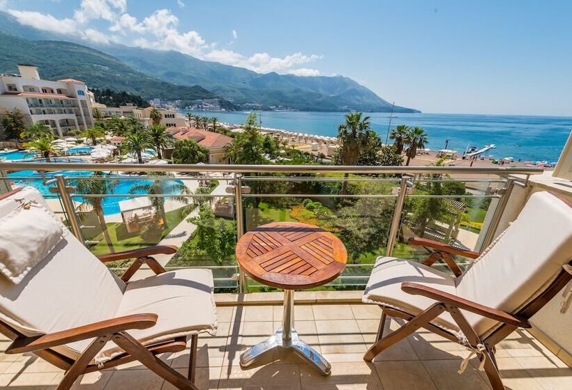 اتاق سوپریور با چشم‌انداز دریا و بالکن, Splendid Conference & Spa Resort
