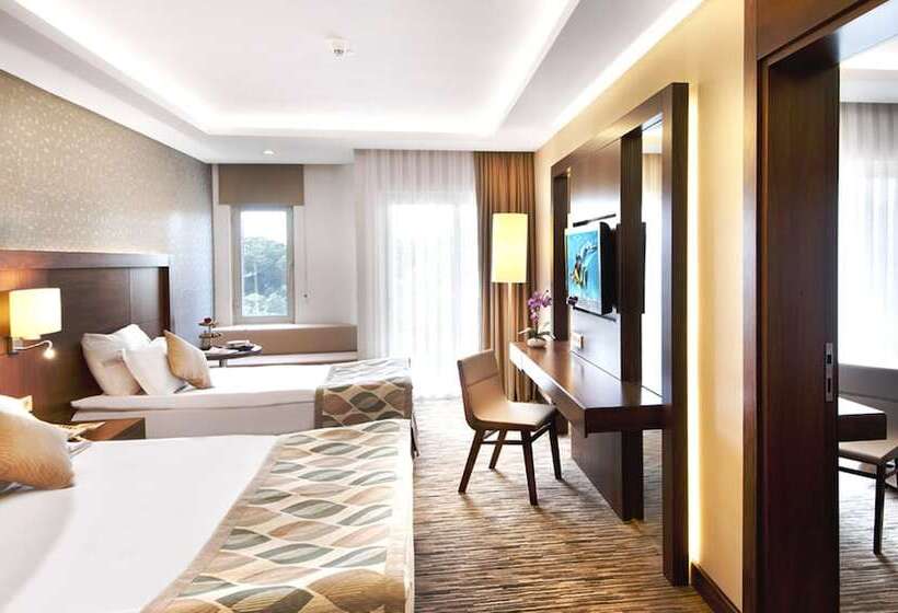 Семейный Номер, Belconti Resort