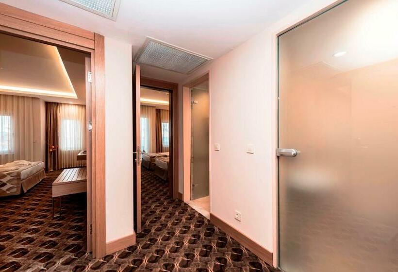 Семейный Номер, Belconti Resort