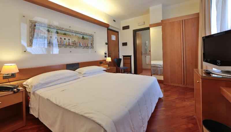 سوئیت جونیور با تخت بزرگ, Best Western Hotel Dei Cavalieri