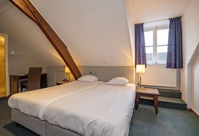 Номер Стандарт, Fletcher Hotel Restaurant De Burghoeve