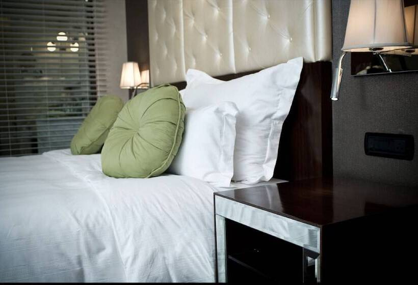اتاق پرمیوم, Mövenpick Hotel Hanoi Centre