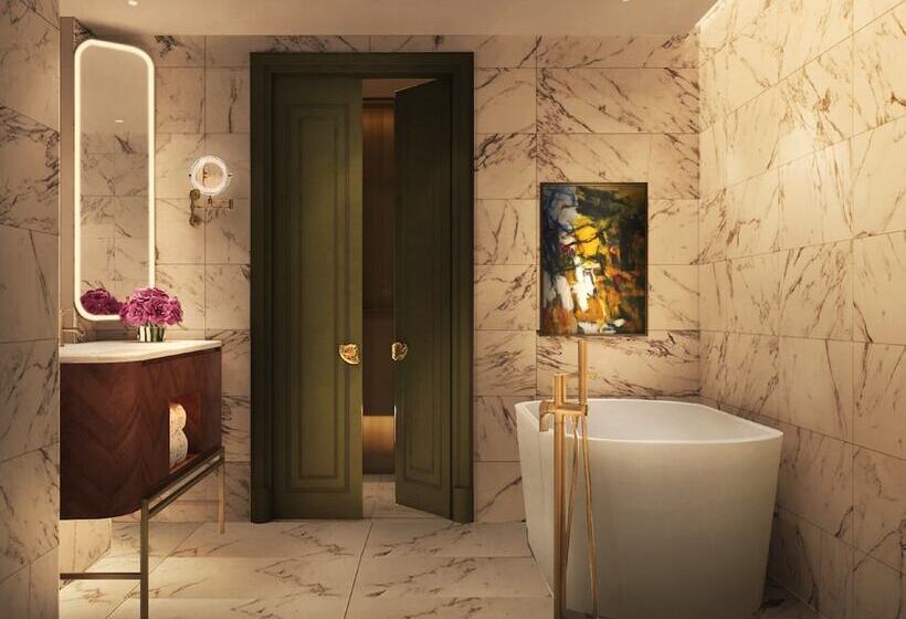 اتاق اجرایی, Mövenpick Hotel Hanoi Centre