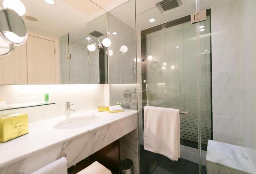 اتاق کلاسیک با تخت دونفره, Mövenpick Hotel Hanoi Centre