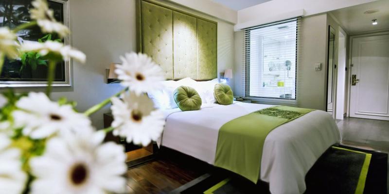 اتاق لوکس با تخت بزرگ, Mövenpick Hotel Hanoi Centre