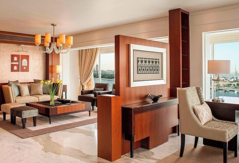 Президентский Люкс, Sheraton Dubai Creek Hotel & Towers