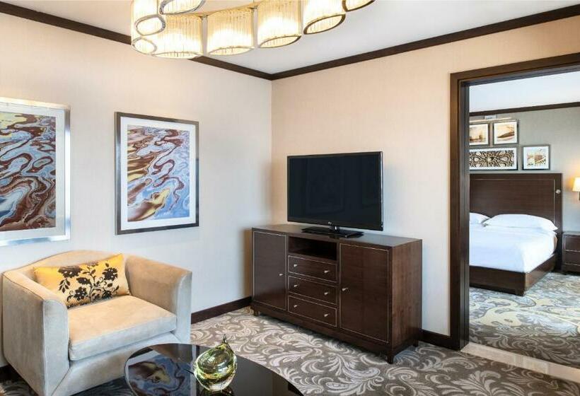 Люкс Executive Кровать Кинг, Sheraton Dubai Creek Hotel & Towers