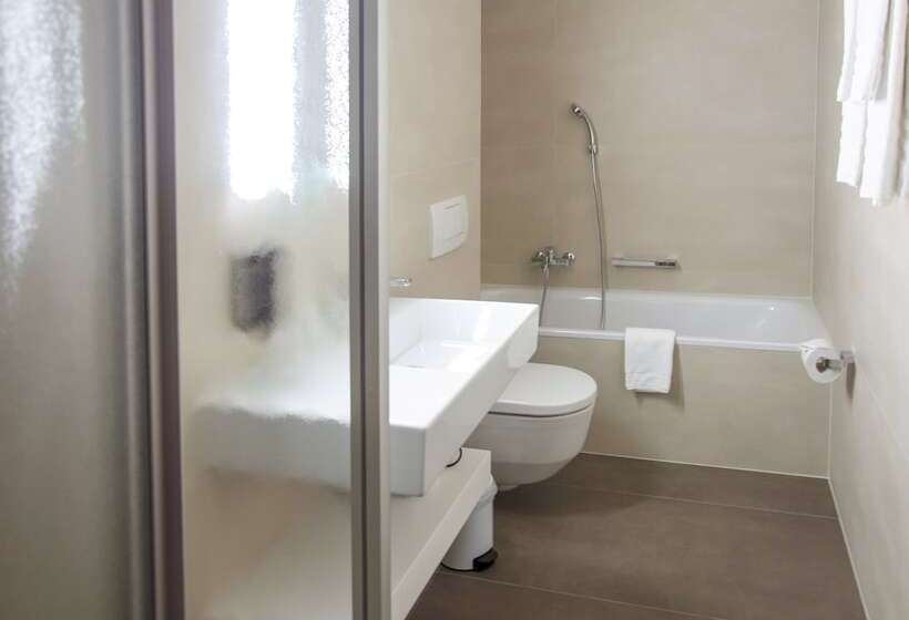 استودیوی استاندارد, Acquarello Swiss Quality