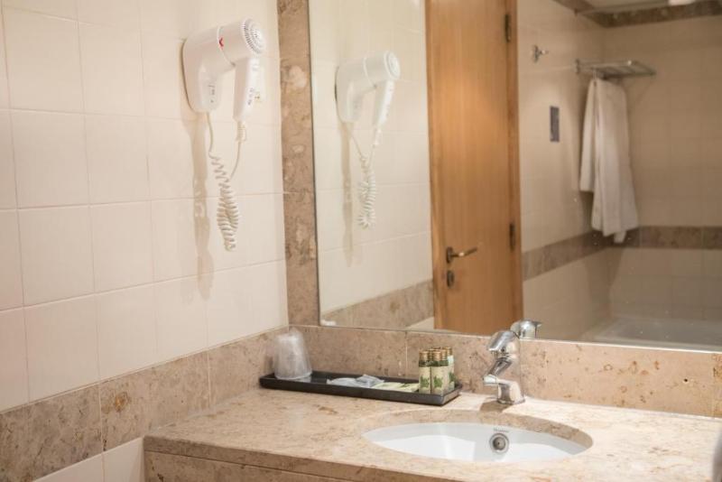 اتاق استاندارد یک نفره, B&b Hotel Ferrara