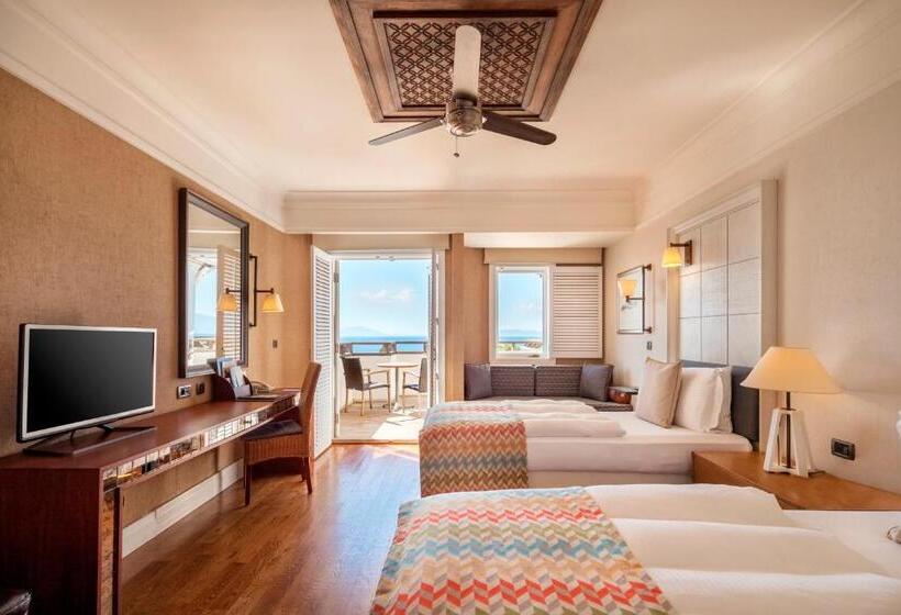 Номер Deluxe, Kempinski Hotel Barbaros Bay Bodrum