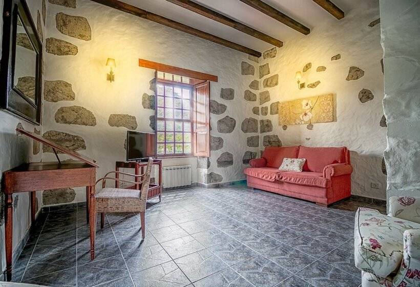 سوییت, Rural Livvo Maipez