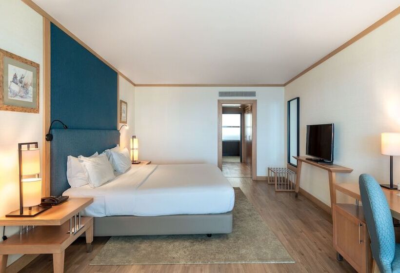 اتاق لوکس با چشم‌انداز دریا, Sesimbra Oceanfront Hotel   Preferred Hotels And Resorts