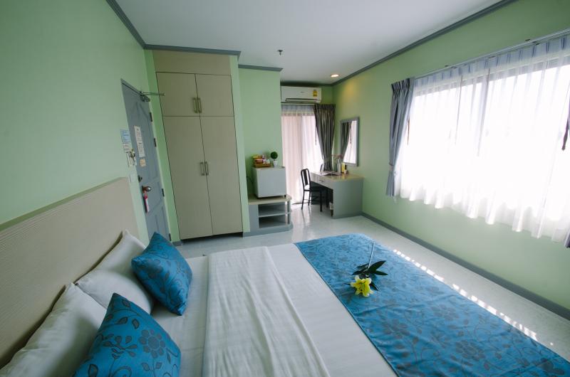 스탠다드 룸, Thipurai City