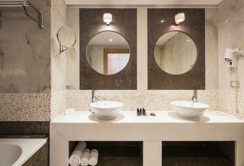 اتاق استاندارد با چشم‌انداز دریا, Sesimbra Oceanfront Hotel   Preferred Hotels And Resorts