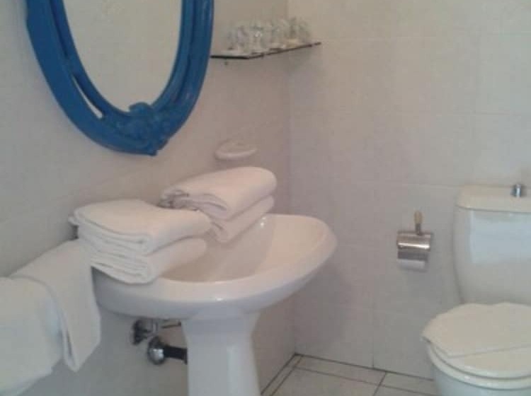 اتاق استاندارد یک نفره, Hôtel Sampiero