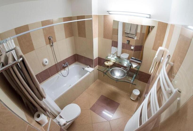 اتاق سوپریور, Mendan Magic Spa & Wellness