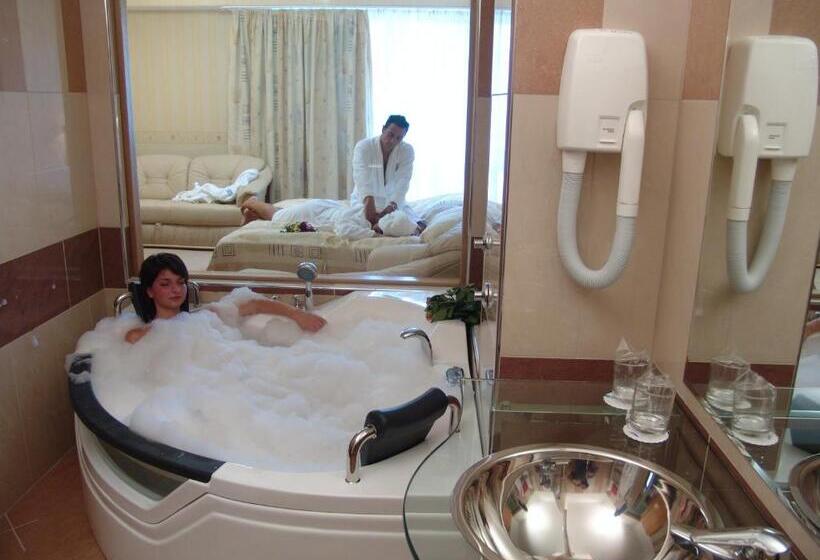 اتاق لوکس, Mendan Magic Spa & Wellness