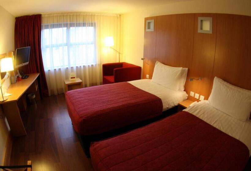 اتاق استاندارد یک نفره, Station House Hotel Letterkenny