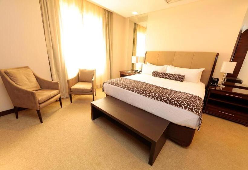 سوئیت پرزیدنت, Crowne Plaza Asunción, An Ihg