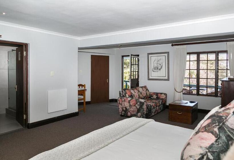 اتاق استاندارد, Hide Away Guest House