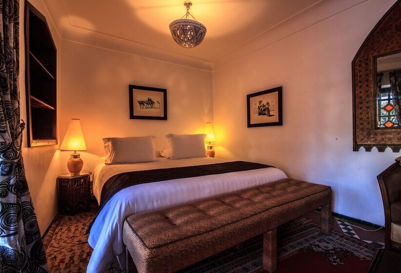 Chambre Standard, Palais Dar Donab