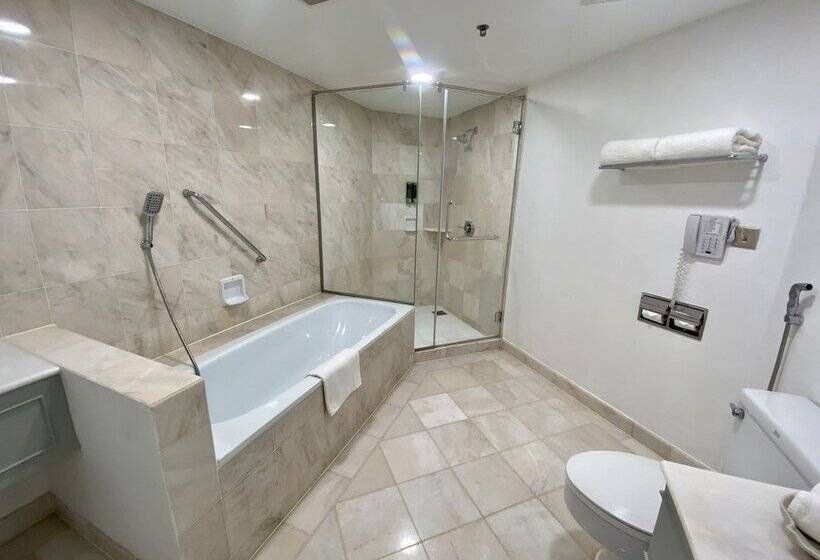 سوییت اجرایی, Sabah Hotel Sandakan