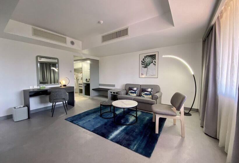 سوییت اجرایی, Sabah Hotel Sandakan