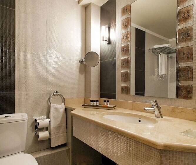 수피리어 룸, Porto Palace Hotel Thessaloniki