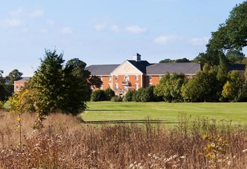 Классический Номер, Whittlebury Hall And Spa