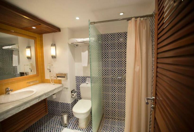 اتاق سوپریور خانوادگی, Lido Sharm Hotel Naama Bay