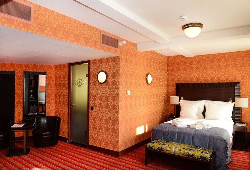 اتاق استاندارد یک نفره, Grand Hotel Amrâth Amsterdam