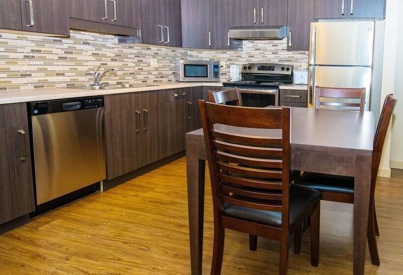 スイート, Capital Suites Yellowknife
