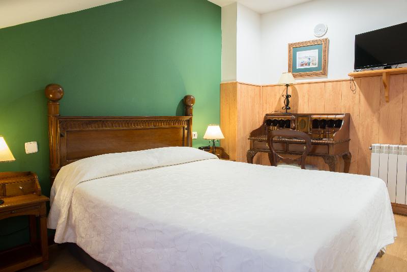 Номер Стандарт Адаптированный для Инвалидов, Days Inn Hotel Sedgemoor