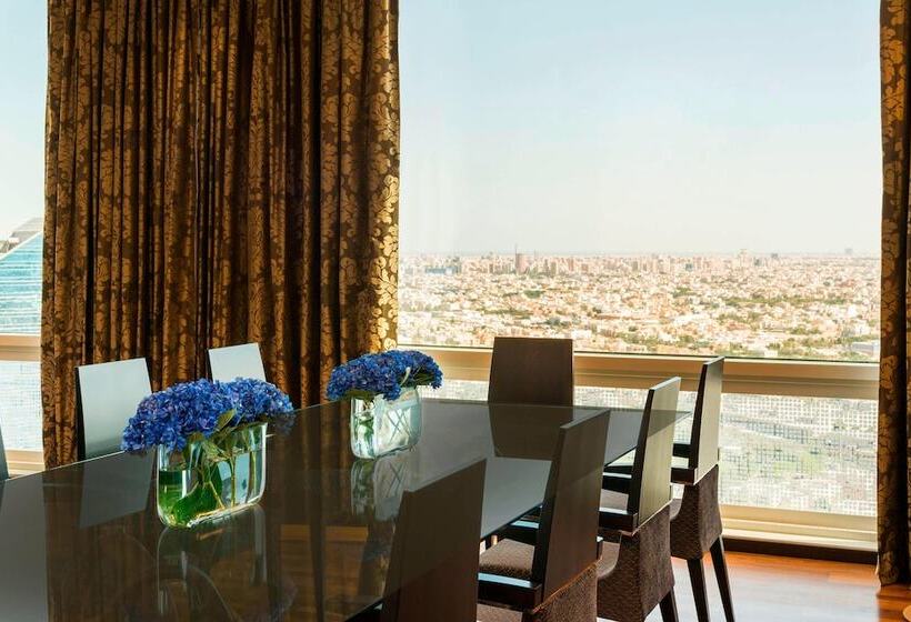 سوییت جونیور, Four Points By Sheraton Kuwait