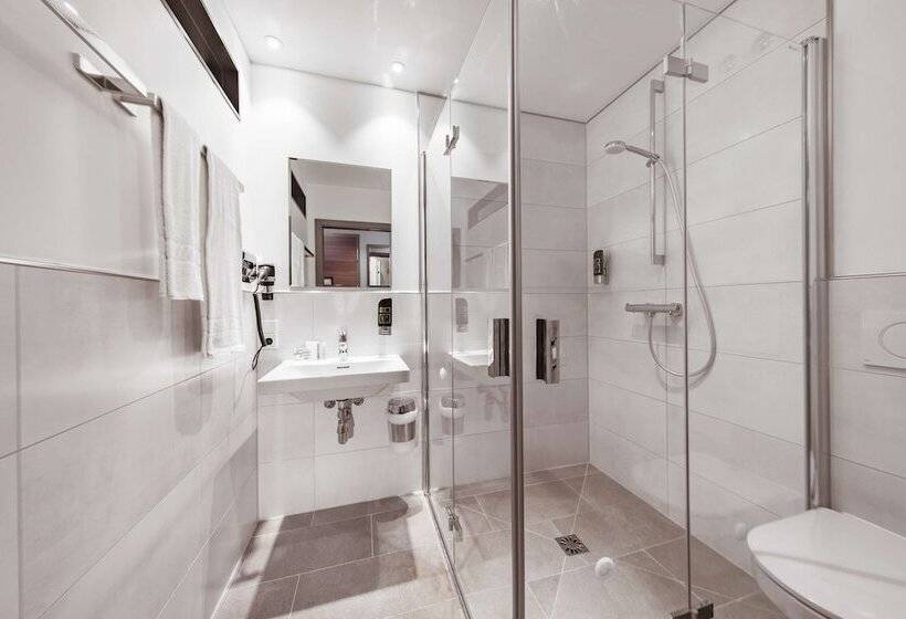 Номер Стандарт, Maison Schiller By Designcity Hotels