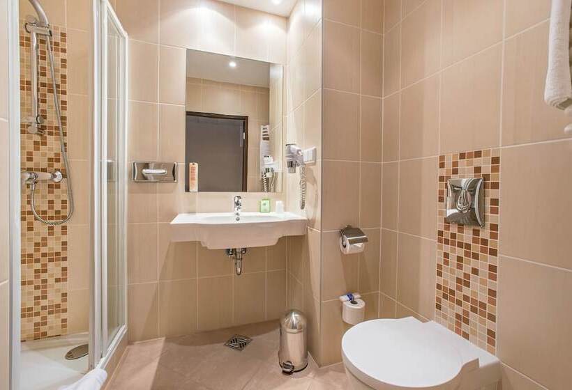 Номер Стандарт Индивидуальный, Qubus Hotel Kielce