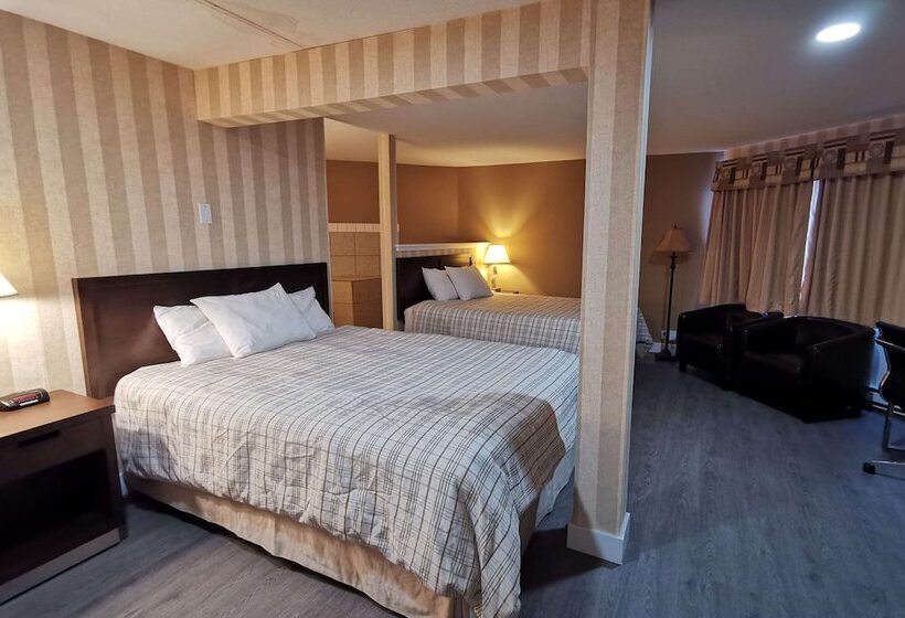 ２ダブルベッドのスタンダードルーム, Rodeway Inn & Suites