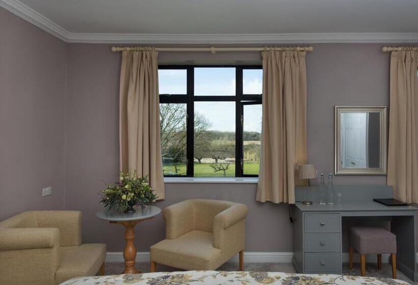 اتاق سوپریور, Stanton Manor