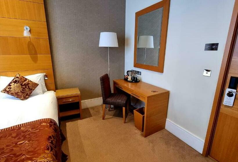 Camera Deluxe, The Park City Grand Plaza Kensington