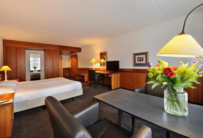 Номер Комфорт, Van Der Valk Hotel Leusden   Amersfoort