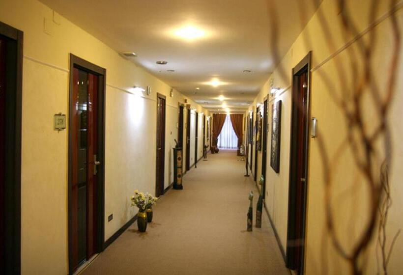 Люкс Повышенной Комфортности, Daytona Palace
