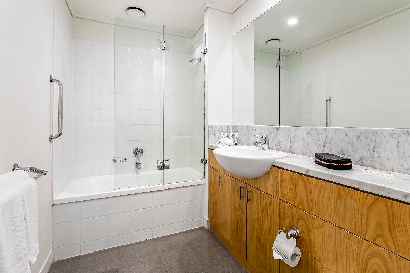 آپارتمان مدیریتی 2 خوابه, Quest Southbank