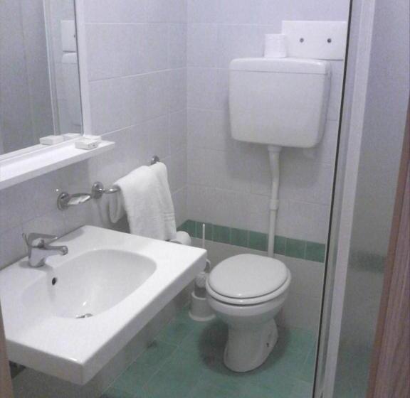 اتاق استاندارد یک نفره, Villa D Este