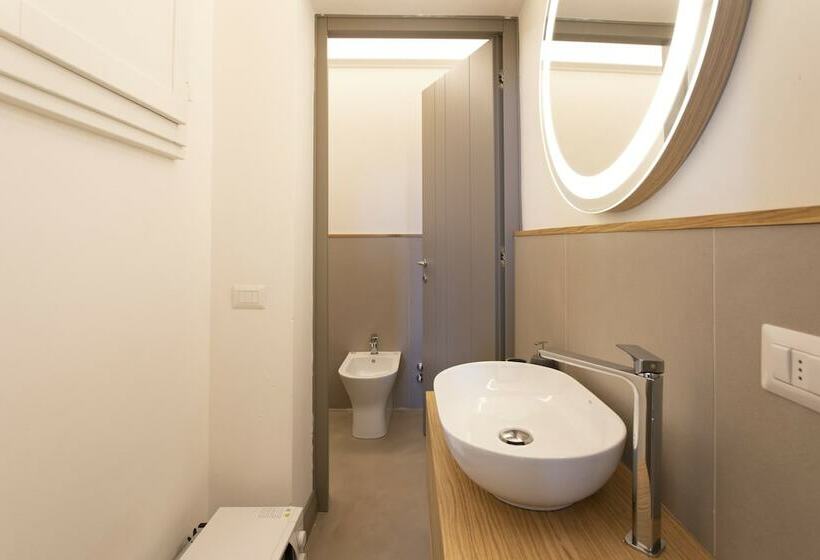 سوئیت دلوکس 2 خوابه, Palazzo Dei Ciompi Suites