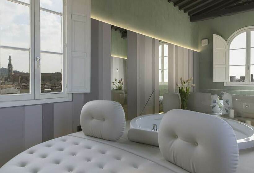 سوئیت پرزیدنت, Palazzo Dei Ciompi Suites