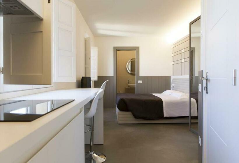 سوییت لوکس, Palazzo Dei Ciompi Suites