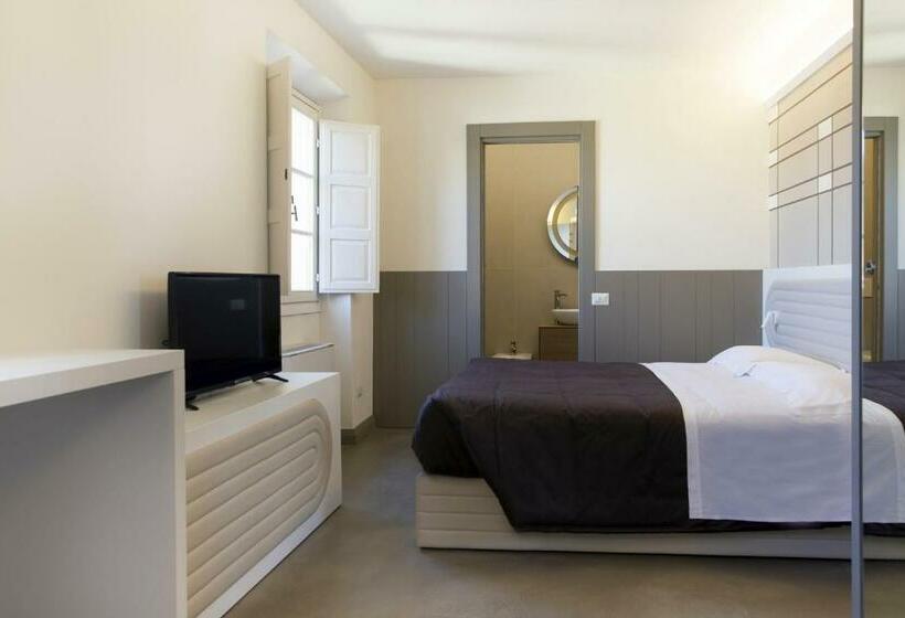 سوییت لوکس, Palazzo Dei Ciompi Suites